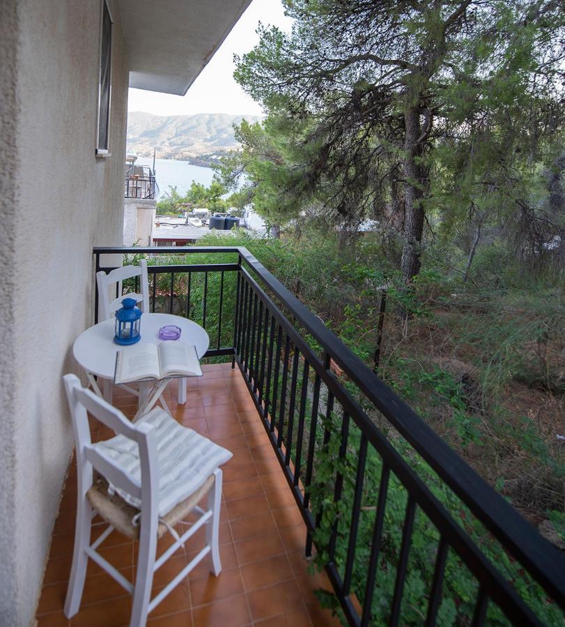 Stella Studios Poros Town Exterior foto